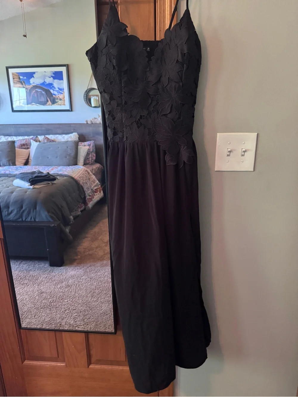 Bra-Free Applique Lace Maxi Dress